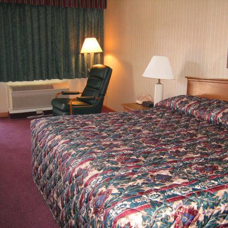 Thunderbird Motor Inn Baraboo Exterior foto